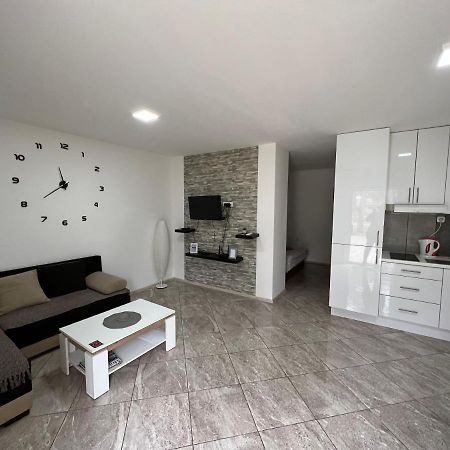Aurora Apartment Sombor Eksteriør bilde