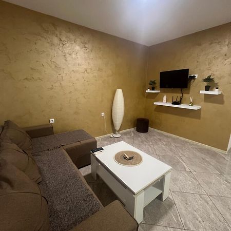 Aurora Apartment Sombor Eksteriør bilde