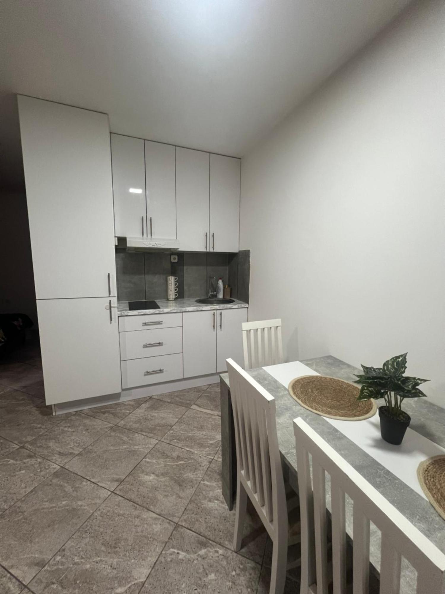 Aurora Apartment Sombor Eksteriør bilde
