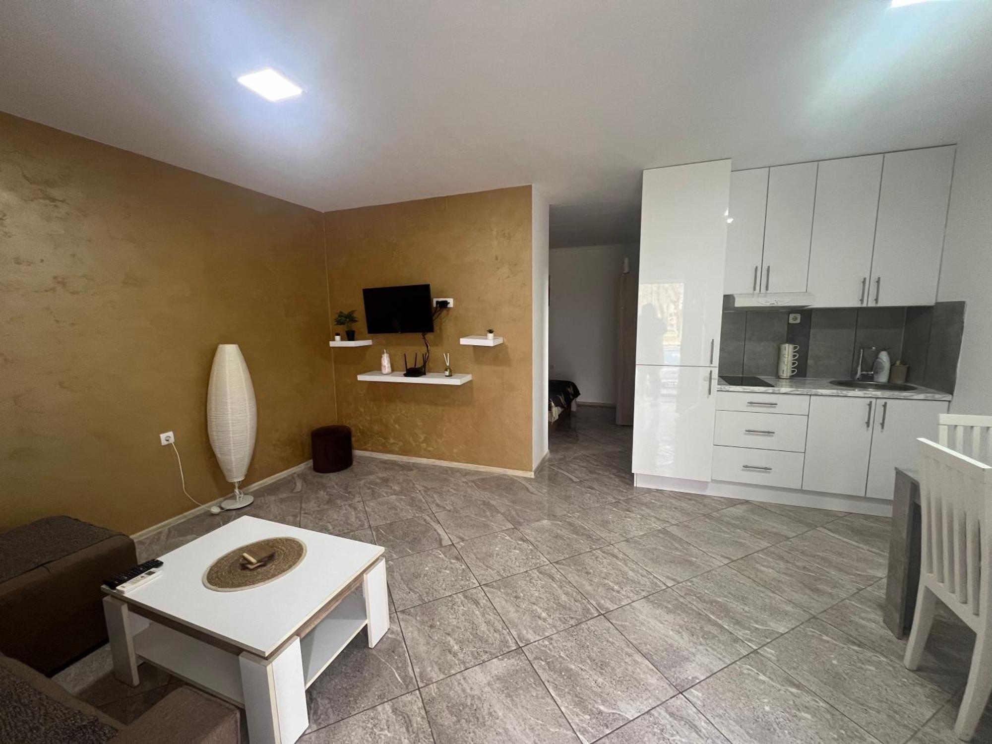 Aurora Apartment Sombor Eksteriør bilde